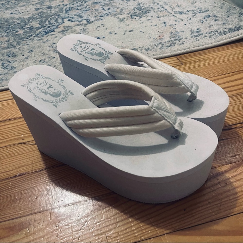 Y2K healed platform flip flops